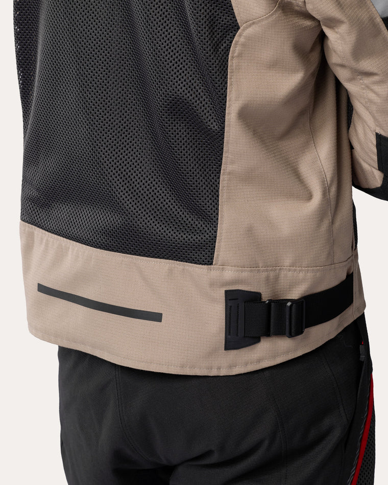 Adjustment strap at waist