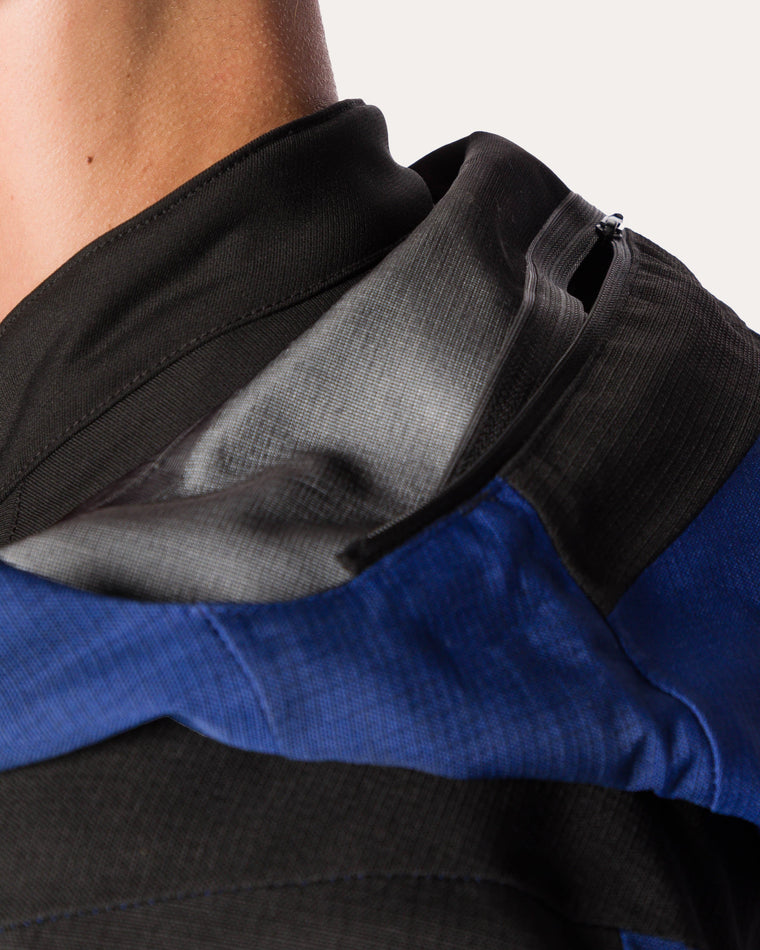 Foldable hood